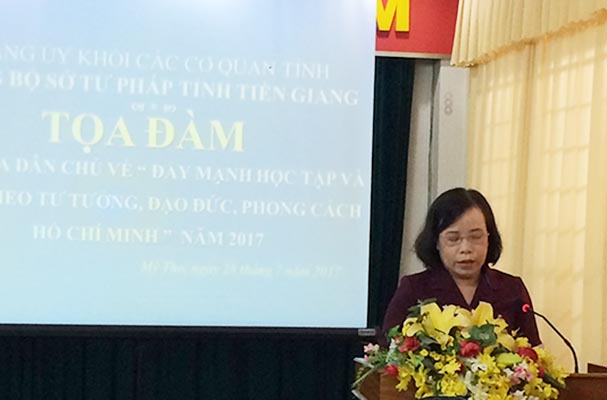 STP Tiền Giang: Tọa đàm đẩy mạnh học tập và làm theo đạo đức, phong cách Hồ Chí Minh