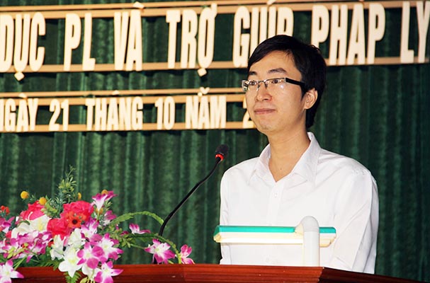 Tuyên truyền Luật đất đai tại xã Tiên Nội