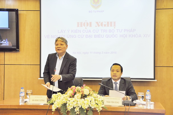 Bộ Tư pháp giới thiệu Thứ trưởng Lê Thành Long ứng cử đại biểu Quốc hội khóa XIV
