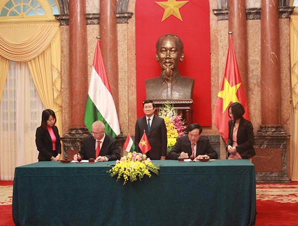 Việt Nam - Hung-ga-ry: Ký Hiệp định Tương trợ tư pháp về hình sự