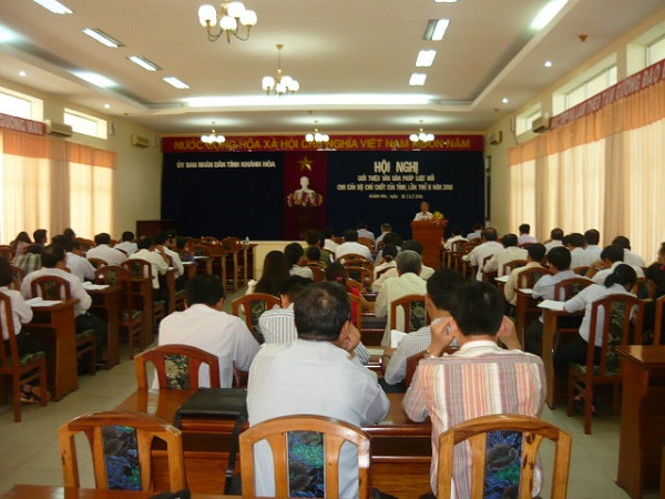 Khánh Hòa: Tổ chức Hội nghị giới thiệu văn bản pháp luật mới cho cán bộ chủ chốt