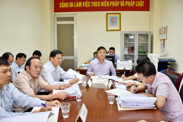 Bộ trưởng Lê Thành Long tiếp công dân tháng 04/2017