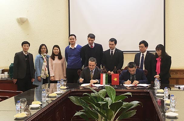 Đàm phán Hiệp định tương trợ tư pháp về dân sự giữa nước CHXHCN Việt Nam và Hungary