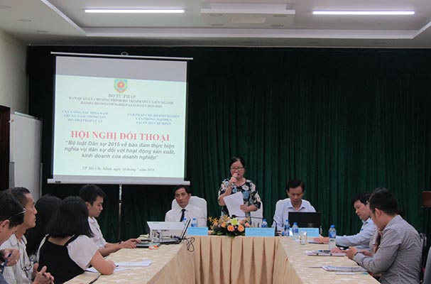 Hội nghị đối thoại với doanh nghiệp tại TP. Hồ Chí Minh