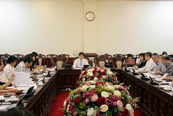 Determining criteria for members of Viet Nam’s abroad representative agencies