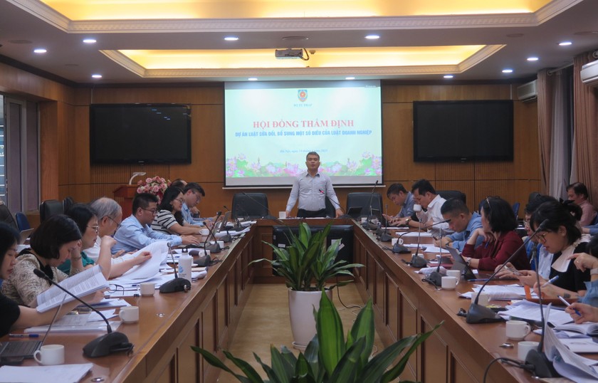 Nỗi Lo Nghỉ Việc Trong Văn Hóa Làm Việc Nhật Bản