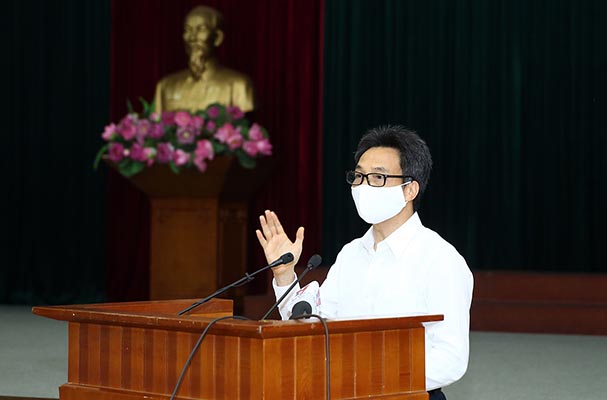 ‘Chiến lược chống dịch là xuyên suốt, không thay đổi’