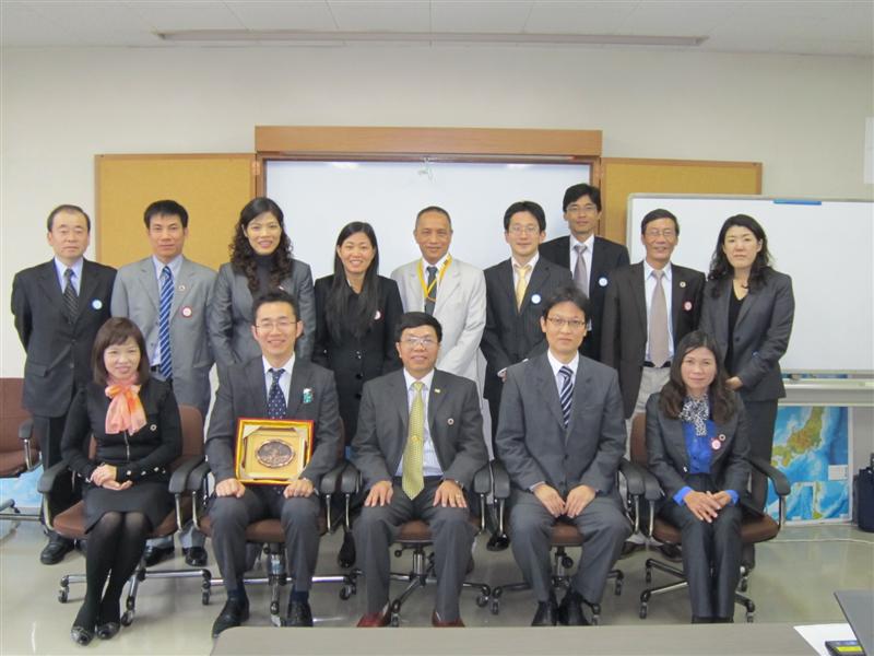 Đoàn công tác của Bộ Tư pháp khảo sát về pháp luật, thực tiễn đăng ký và quản lý hộ tịch tại Nhật Bản
