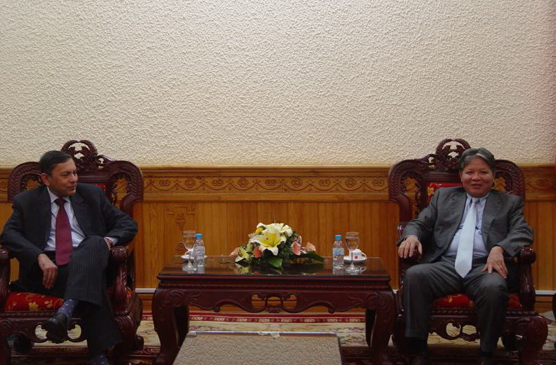 Bộ trưởng Hà Hùng Cường tiếp xã giao Đại sứ Ấn Độ