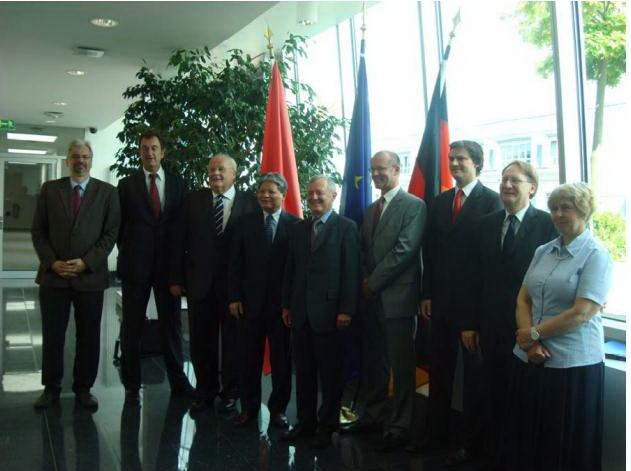 Bộ trưởng Hà Hùng Cường tiếp tục chuyến thăm và làm việc tại Cộng hòa Liên bang Đức 