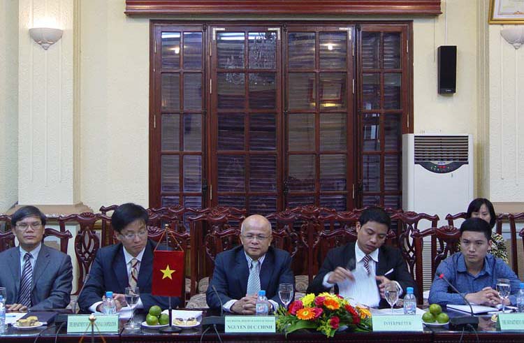Đoàn cán bộ Bộ Tư pháp Campuchia sang thăm và làm việc tại Bộ Tư pháp Việt Nam