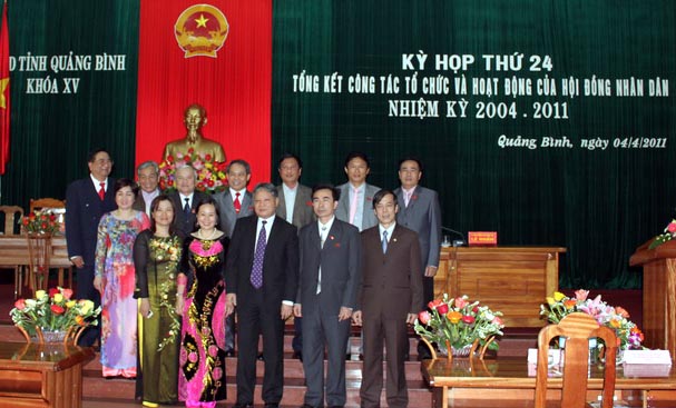 Bộ trưởng Tư pháp Hà Hùng Cường dự Hội nghị tổng kết công tác của HĐND tỉnh Quảng Bình nhiệm kỳ 2004 - 2011