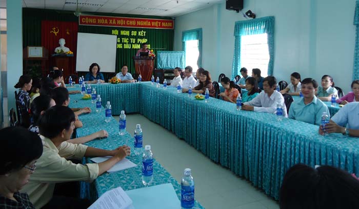 Sở Tư pháp Sóc Trăng: Tổ chức sinh hoạt “Ngày pháp luật” tháng 7/2011