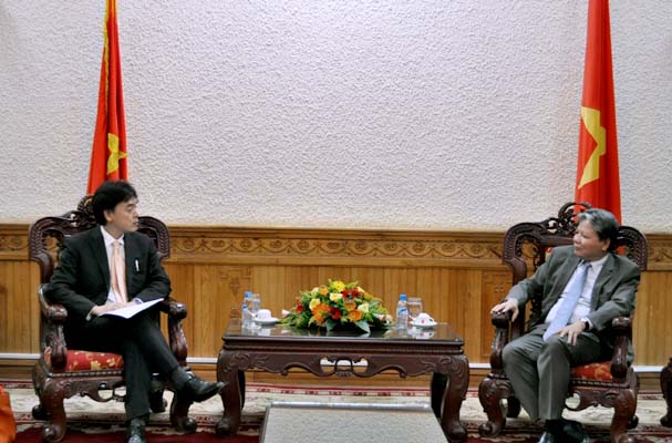 Bộ trưởng Hà Hùng Cường tiếp xã giao Trưởng đại diện JICA tại Việt Nam