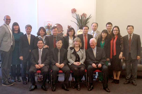 Thứ trưởng Lê Hồng Sơn làm việc tại Australia về vấn đề nghiên cứu thành lập Tòa án gia đình và người chưa thành niên tại Việt Nam