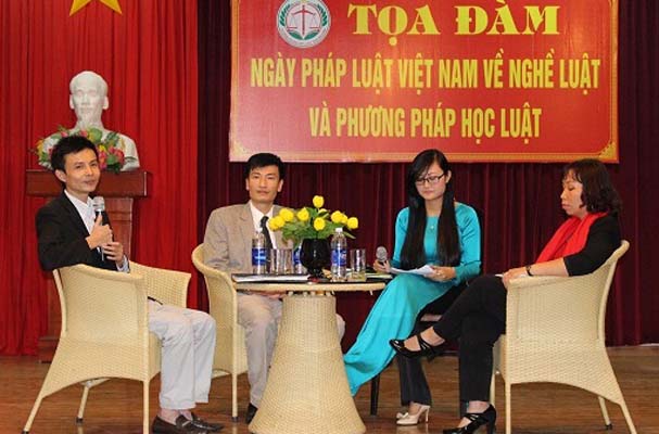 Trường Trung cấp Luật Thái Nguyên tổ chức tọa đàm “Ngày pháp luật Việt Nam về nghề luật và phương pháp học luật”