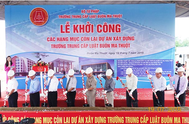 Trung cấp Luật Buôn Ma Thuột tổ chức Lễ khởi công các hạng mục còn lại thuộc dự án xây dựng Trường