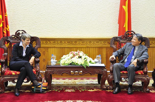 Bộ trưởng Hà Hùng Cường tiếp Đại sứ Cộng hòa liên bang Đức tại Việt Nam