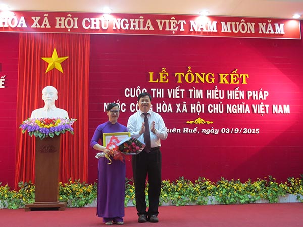 Thừa Thiên Huế tổng kết Cuộc thi viết “Tìm hiểu Hiến pháp nước Cộng hòa xã hội chủ nghĩa Việt Nam”