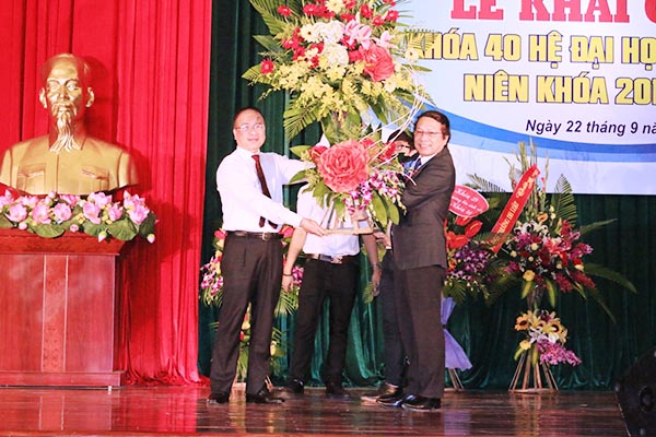 Đại học Luật Hà Nội: khai giảng khoá 40 hệ đại học chính quy niên khoá 2015 – 2019