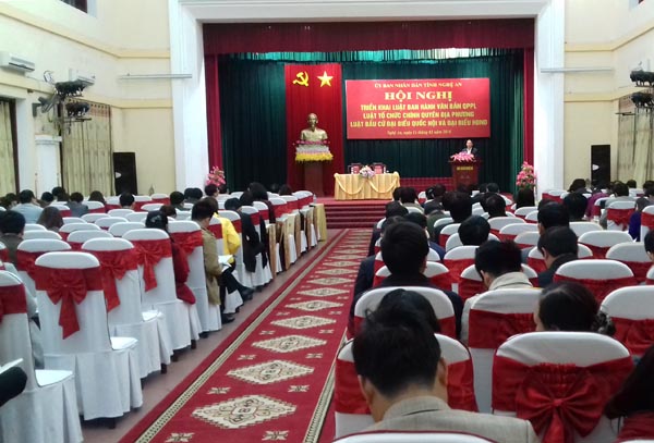 UBND tỉnh Nghệ An: Hội nghị triển khai văn bản pháp luật mới