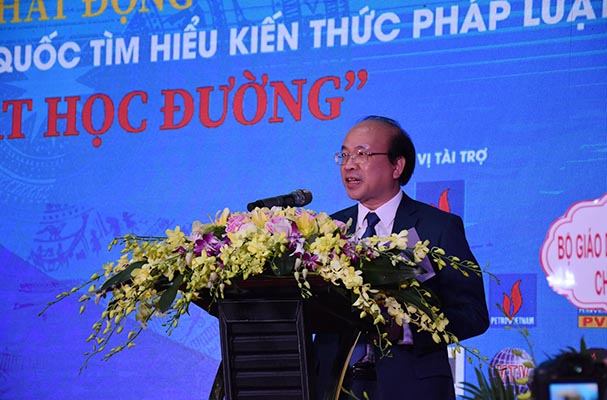 Bài phát biểu của Thứ trưởng Phan Chí Hiếu tại Lễ Phát động tổ chức Cuộc thi “Pháp luật học đường”