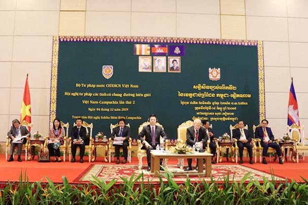Bộ trưởng Lê Thành Long kết thúc tốt đẹp chuyến thăm, làm việc tại Lào, Campuchia