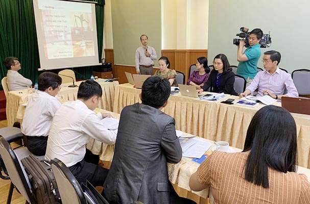 Thực hiện đối thoại với các doanh nghiệp tại TP. Hồ Chí Minh