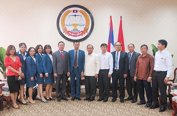 Đoàn công tác Bộ Tư pháp kết thúc tốt đẹp chuyến thăm và làm việc tại CHDCND Lào