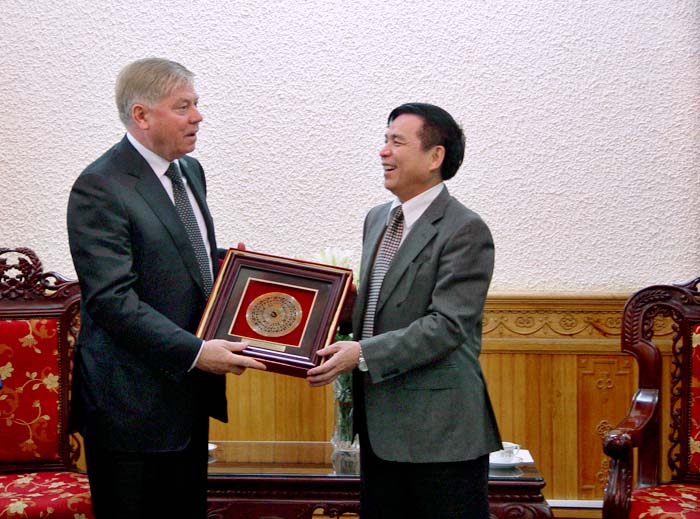 Vietnam’s Deputy Minister of Justice had a courtesy meeting with Chief Justice of the Supreme Court of the Russian Federation