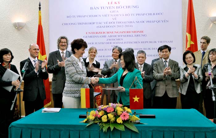 Joint Declaration signing ceremony between Vietnamese and German Ministries of Justice 