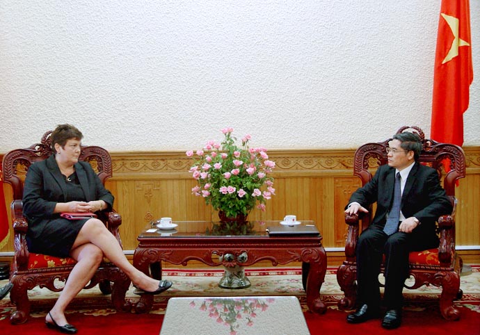Vietnam-US relationship in the field of child adoption will be elevated to new heights