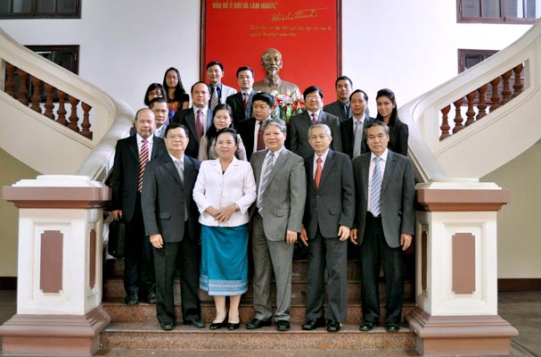 Justice Minister welcomes Lao legislator