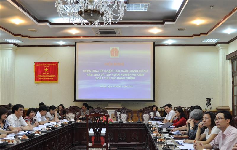 Ministry of Justice: deploying the administrative reform plan in 2012