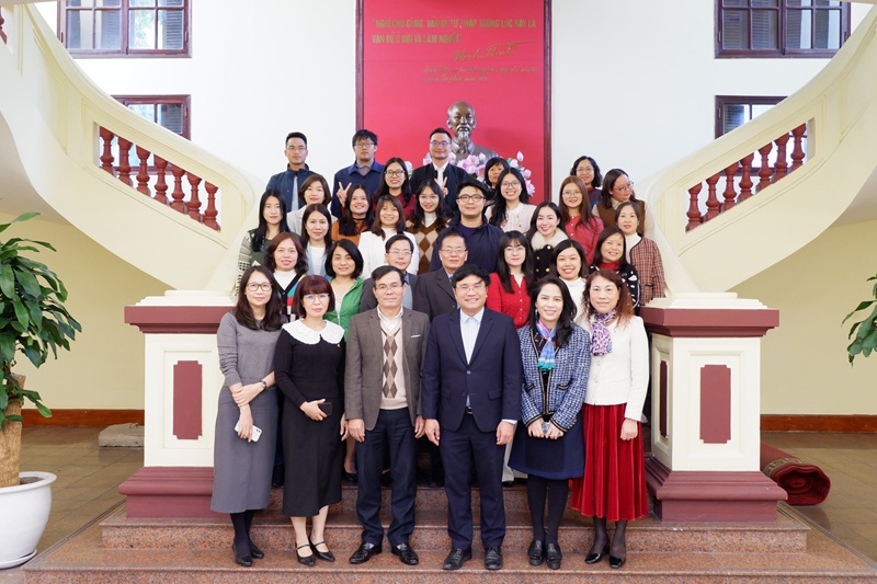 Viện Chiến lược và Khoa học pháp lý tổ chức Tọa đàm sinh hoạt khoa học về Nghị quyết 57-NQ/TW