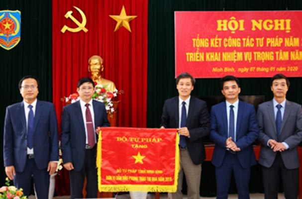 Thứ trưởng Nguyễn Khách Ngọc dự hội nghị triển khai công tác tư  pháp năm 2020 tại Ninh Bình
