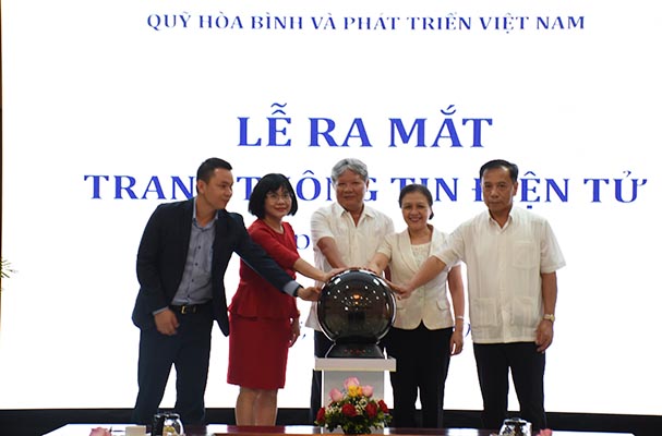 Lễ ra mắt website của Quỹ Hòa bình và Phát triển Việt Nam