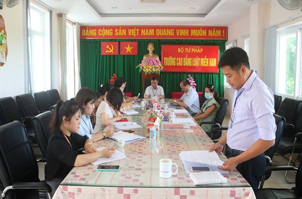 Thực hành tiết kiệm, chống lãng phí học tập theo tư tưởng, đạo đức, phong cách Hồ Chí Minh