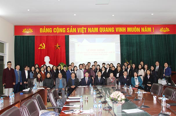 Khai giảng Lớp đào tạo luật sư phục vụ hội nhập quốc tế khóa 4 tại Hà Nội