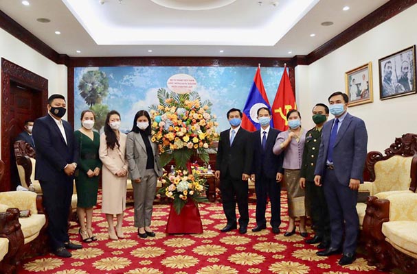 Bộ Tư pháp chúc mừng 46 năm Quốc khánh nước Cộng hòa Dân chủ nhân dân Lào