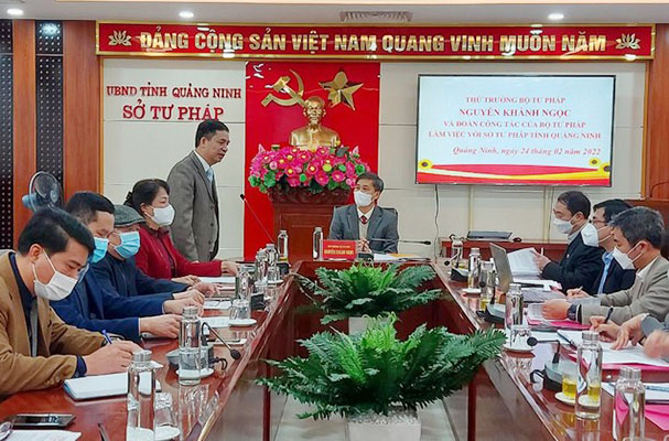 Thứ trưởng Bộ Tư pháp Nguyễn Khánh Ngọc thăm, làm việc với Sở Tư pháp tỉnh Quảng Ninh
