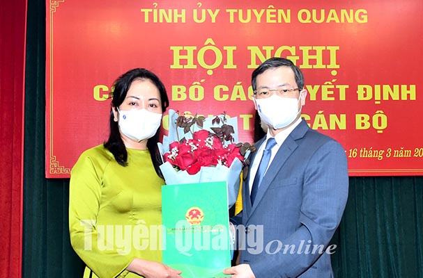 Công bố Quyết định bổ nhiệm Phó Giám đốc Sở Tư pháp tỉnh Tuyên Quang