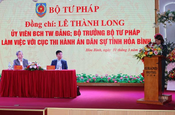 Bộ trưởng Lê Thành Long làm việc với Cục THADS Hoà Bình
