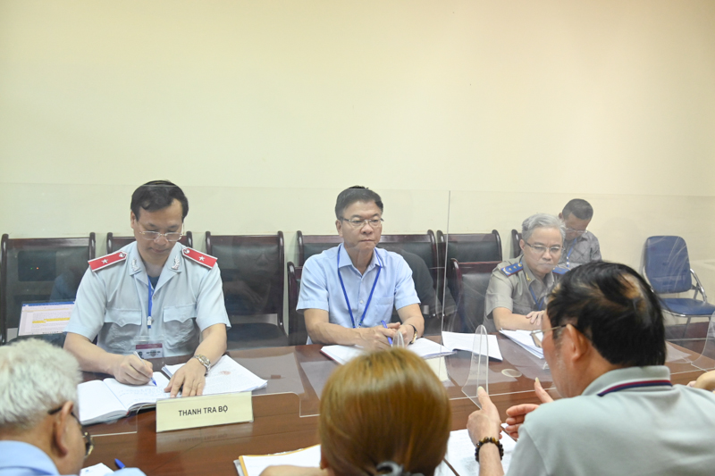 Bộ trưởng Bộ Tư pháp Lê Thành Long tiếp công dân định kỳ tháng 10/2023