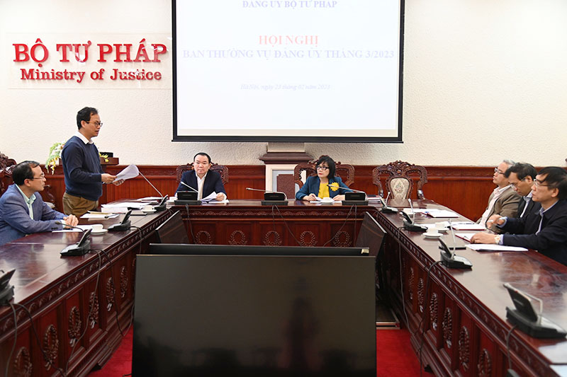​Ban Thường vụ Đảng ủy Bộ Tư pháp họp thường kỳ tháng 03/2023