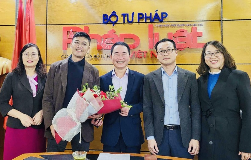 Tiến sĩ Vũ Hoài Nam làm Tổng biên tập Báo Pháp luật Việt Nam