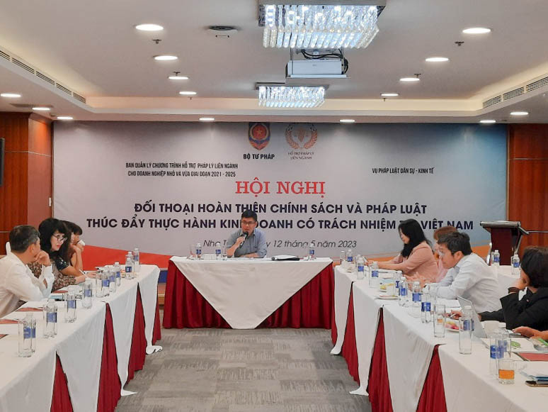 Hội nghị Đối thoại về Hoàn thiện CS&PL nhằm thúc đẩy thực hành kinh doanh có trách nhiệm tại Việt Nam