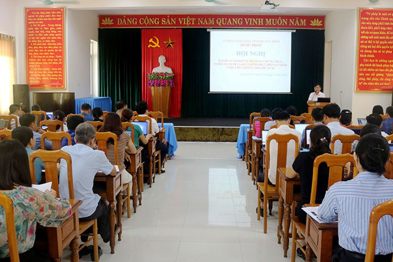 Sở Tư pháp Quảng Bình: Tổ chức tập huấn nghiệp vụ cho đội ngũ công chức Tư pháp - Hộ tịch