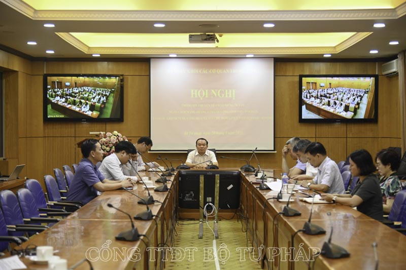 Bộ Tư pháp dự Hội nghị thông tin chuyên đề của Đảng ủy Khối các cơ quan Trung ương