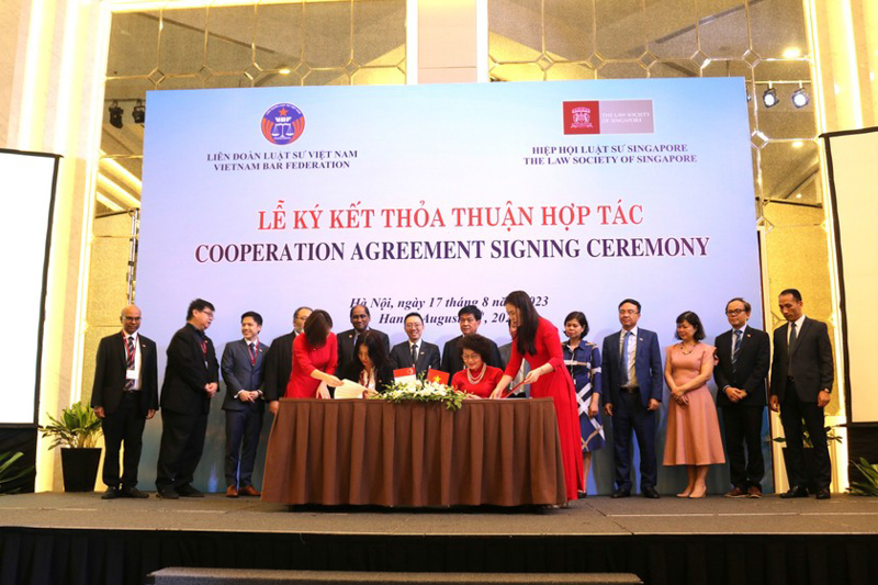 Liên đoàn Luật sư Việt Nam hợp tác với Hiệp hội Luật sư Singapore